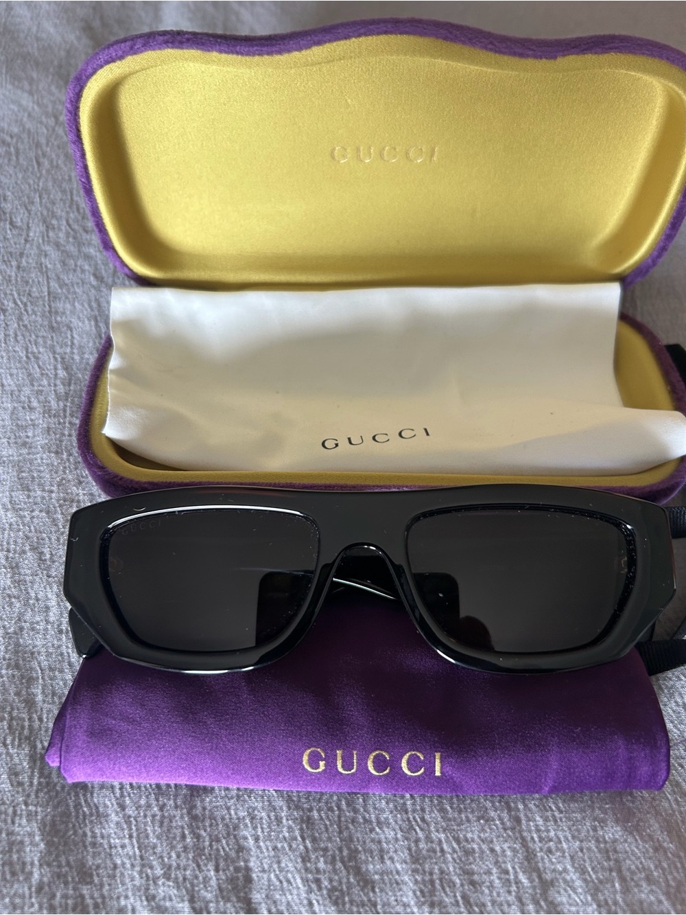 Gucci Black Rectangular Acetate Sunglasses with Dark Lenses